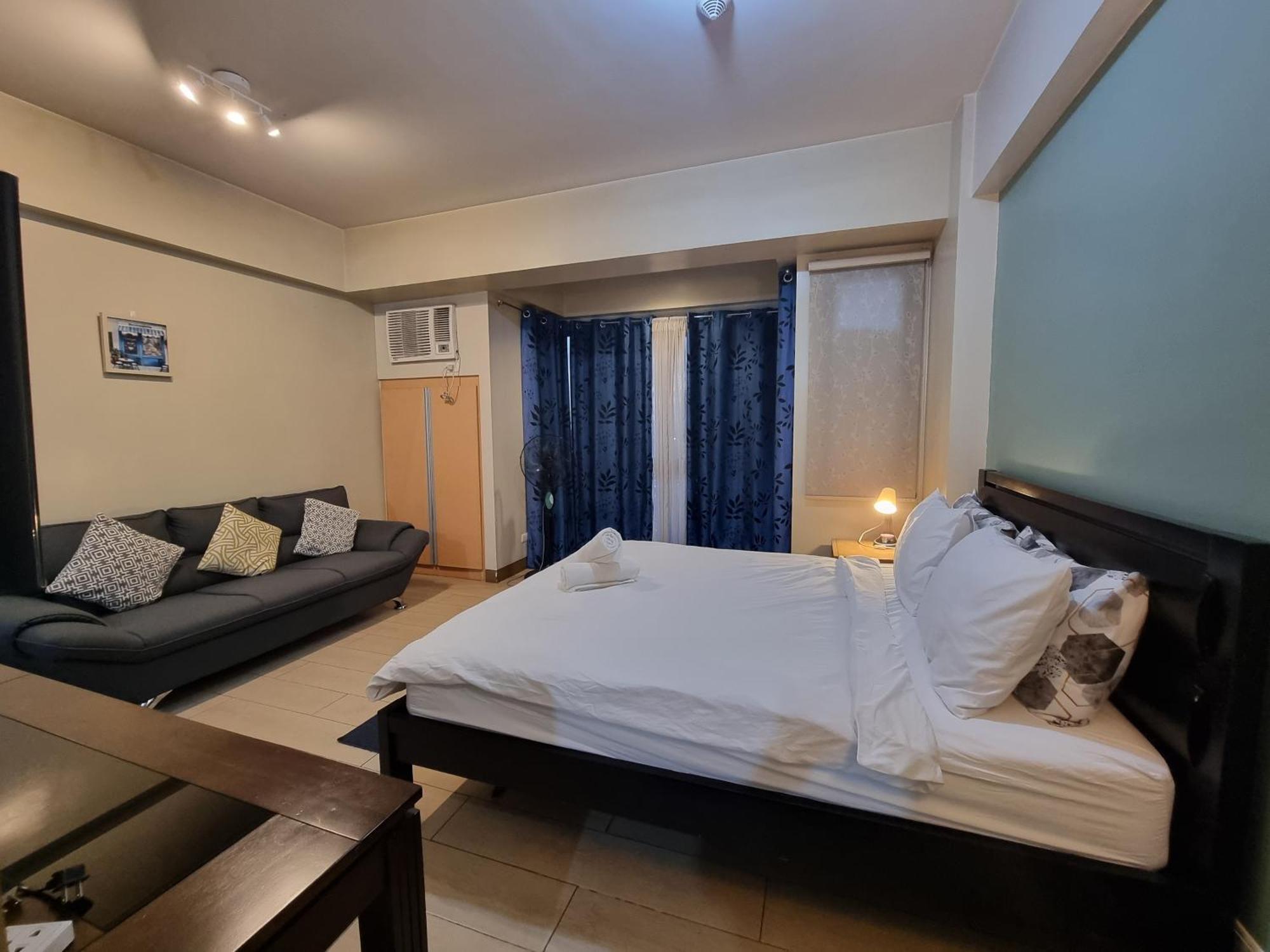 Palm Tree Condos Near Mnl Airport Terminal 3 By Elr Манила Екстериор снимка